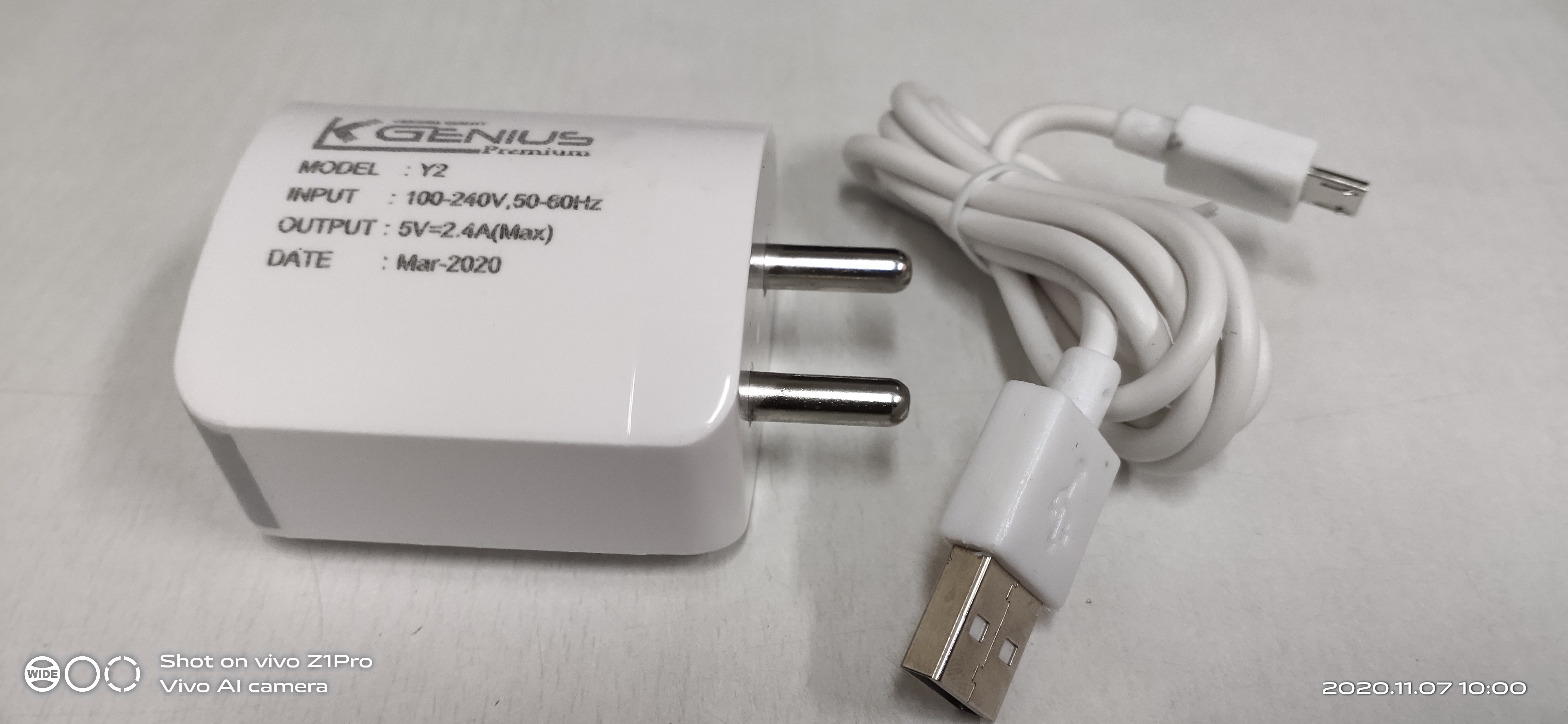 Mobile Charger - Dual Port Usb, 2.5 Amp Fast Charging With Lightning And Mega Thermal Protection, Includes 1m Data Cable And 1 Year Warranty