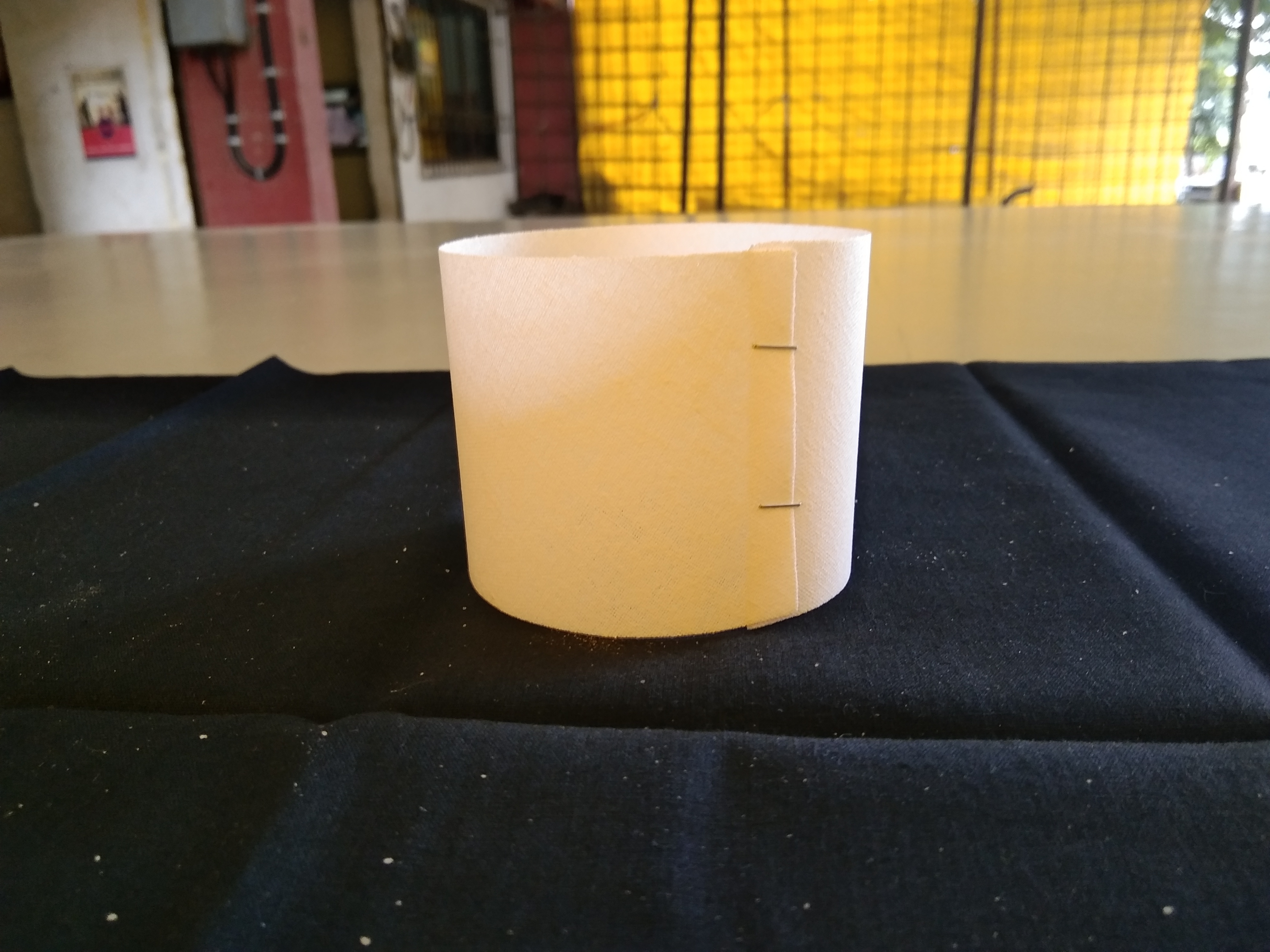 White/black Round Edge & Rectangle Cuffs