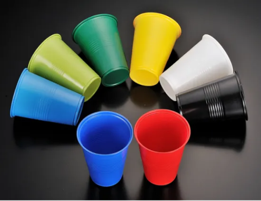 Disposable Plastic Drinking Cup Cavity: 2 Cavity