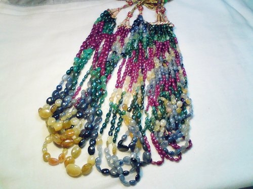 मल्टीकलर ओवल बीड्स