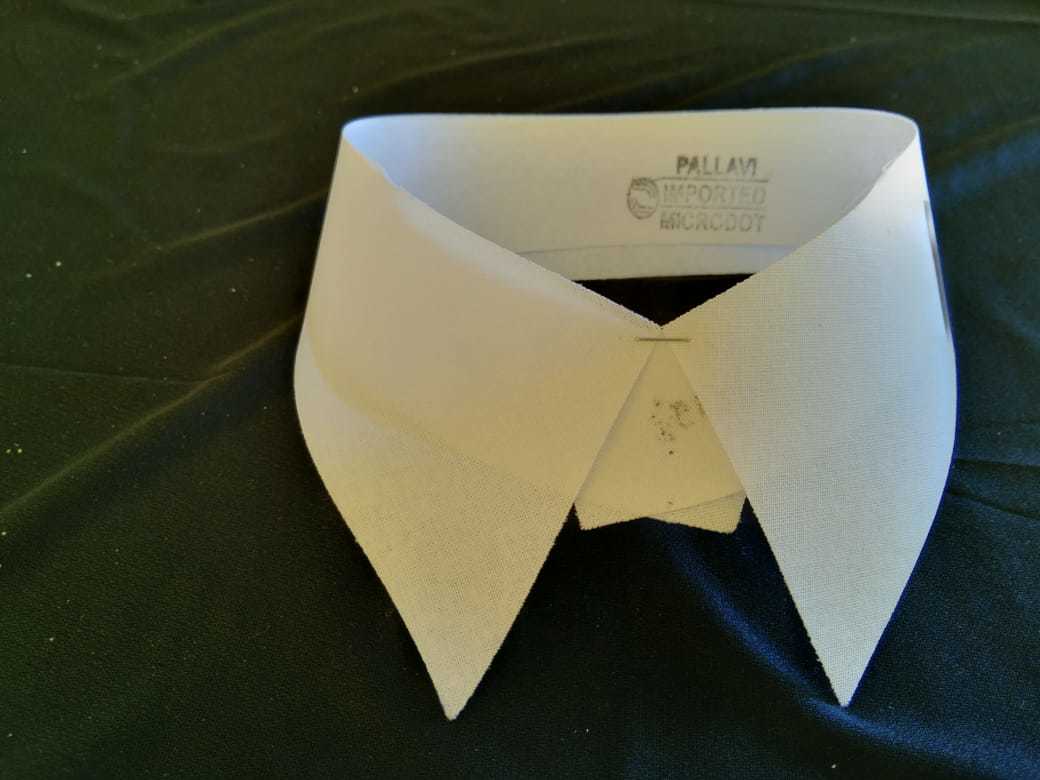 White/black Long Collar