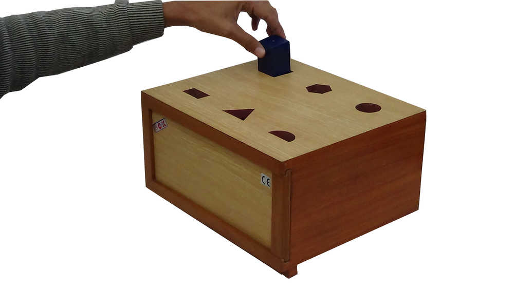 IMI-1553 Posting Box - Wooden, 15"x10"x5" Inch, Multicolour | Engaging Colour Recognition and Sorting Skills for All Ages