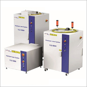 अच्छी गुणवत्ता वाले आईपीजी फाइबर लेजर कटिंग पावर स्रोत