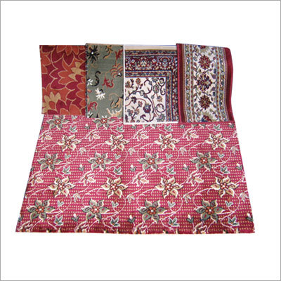 बहुरंगी कालीन