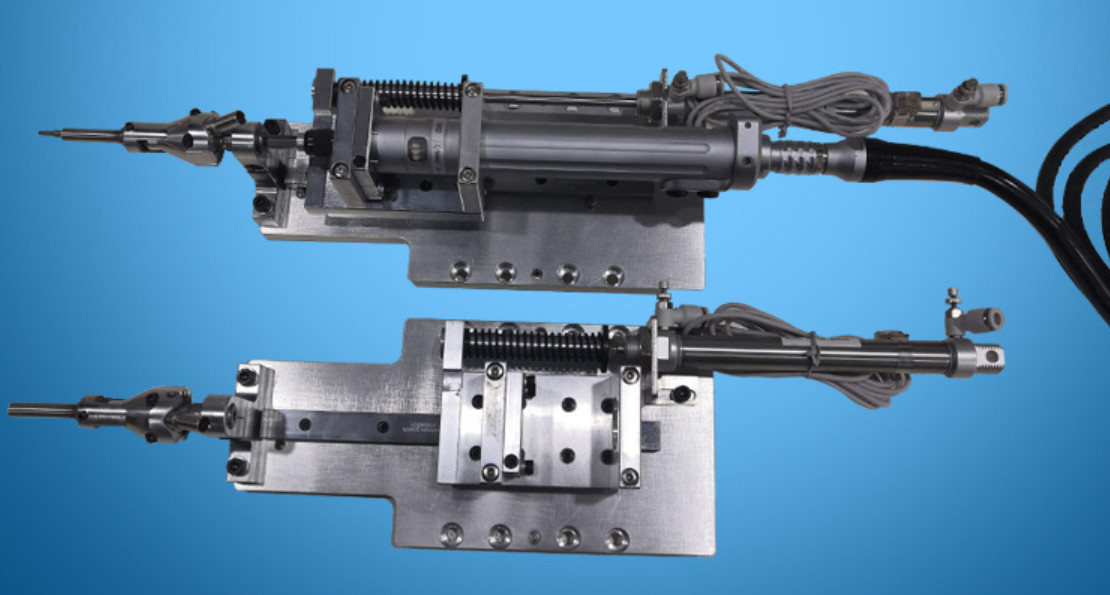 Automatic Screw Locking Machine - 500x550x750 Mm, Silver | 350w Power, 60-80 Pcs/min Capacity, High Efficiency Double Y Design, Pneumatic Operation, Flexible Manipulator Integration