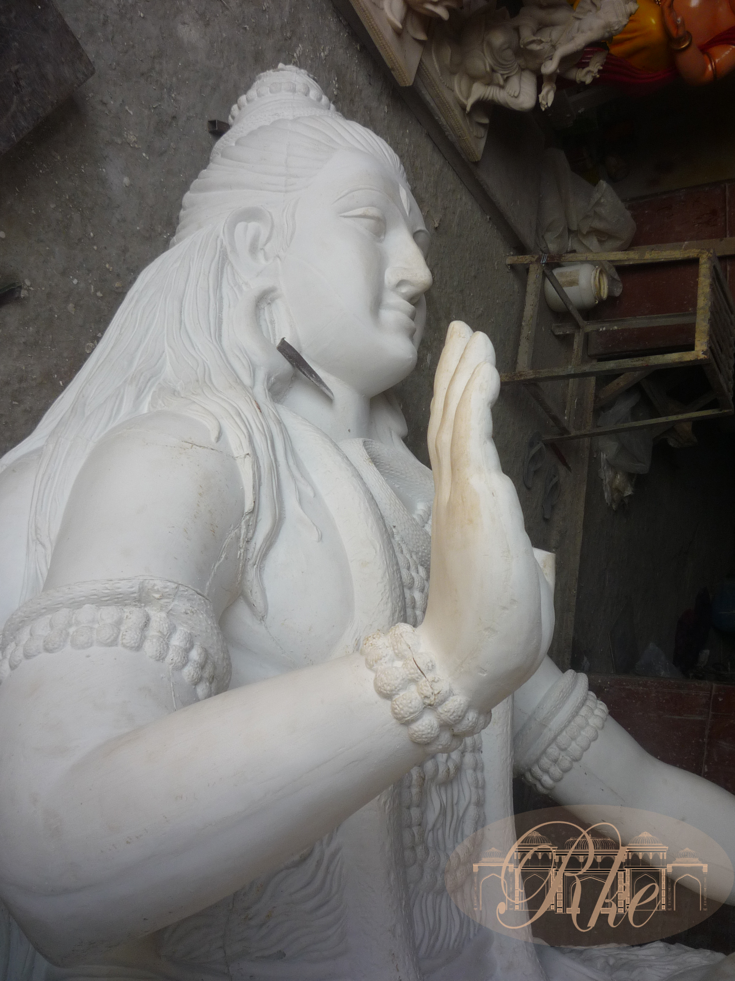 Grc Mythological Dome - Fiberglass Reinforced White Cement Design, Customizable For Wedding Mandap And Architectural Themes
