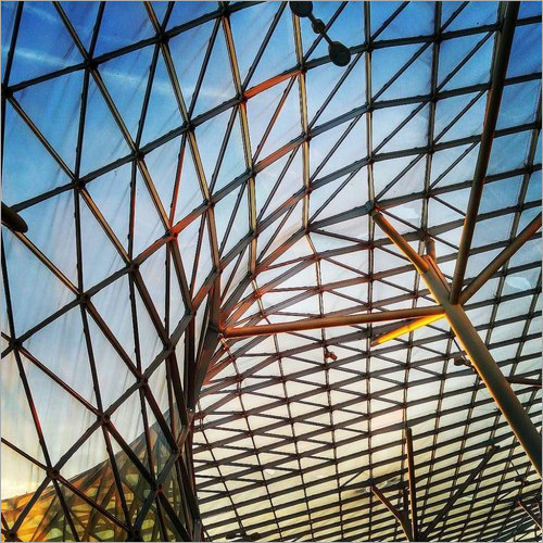 8 Mm Clear Toughened Glass Size: Different Size Available