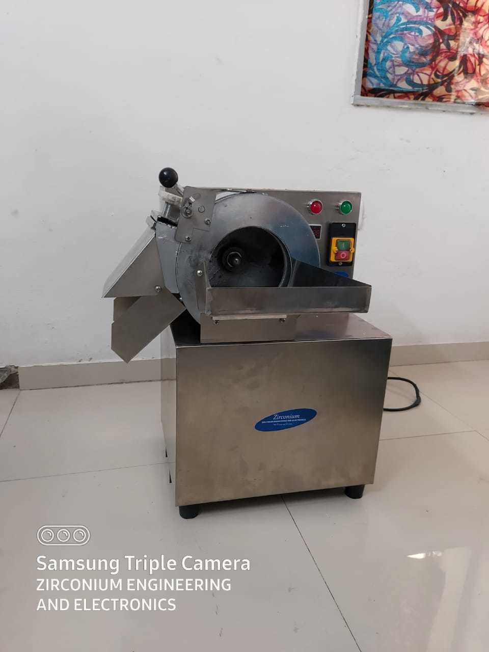 Semi Automatic Vegetable Cutting Machine