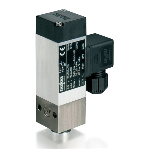 EN 9B4 PST4 Picostat Pressure Switch