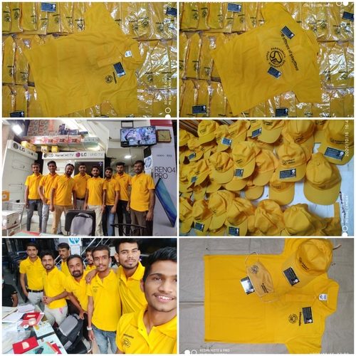 स्वनिर्धारित लोगो मुद्रित कॉलर टीशर्ट