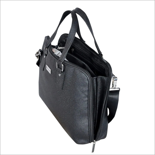 Black Ladies Leather Hand Bag