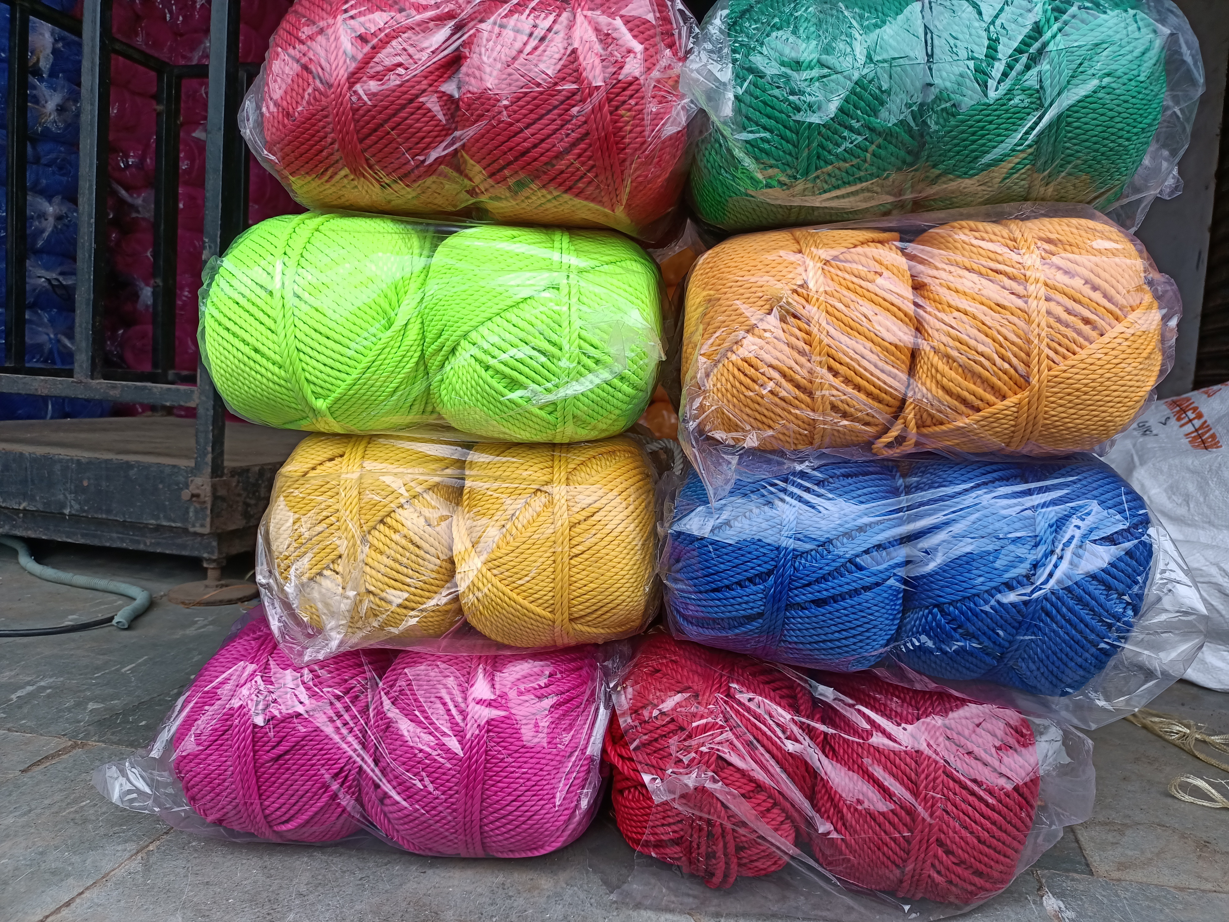 Multi Color Nylon Rope Application: Home And Commercial