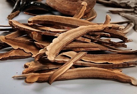 Dried Natural Lingzhi Mushroom Pieces