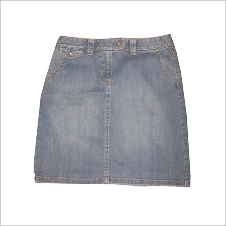 मिनी स्कर्ट