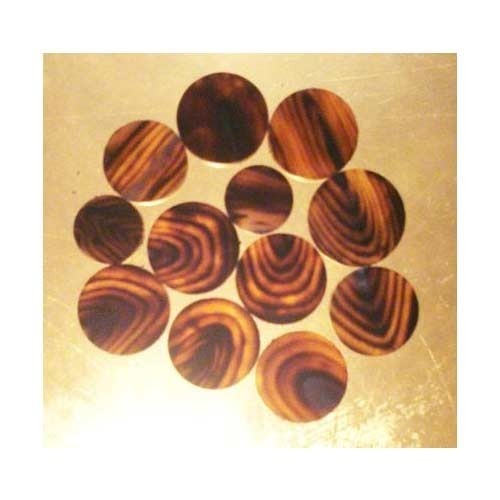 Multicolored Horn Natural Color Round Button
