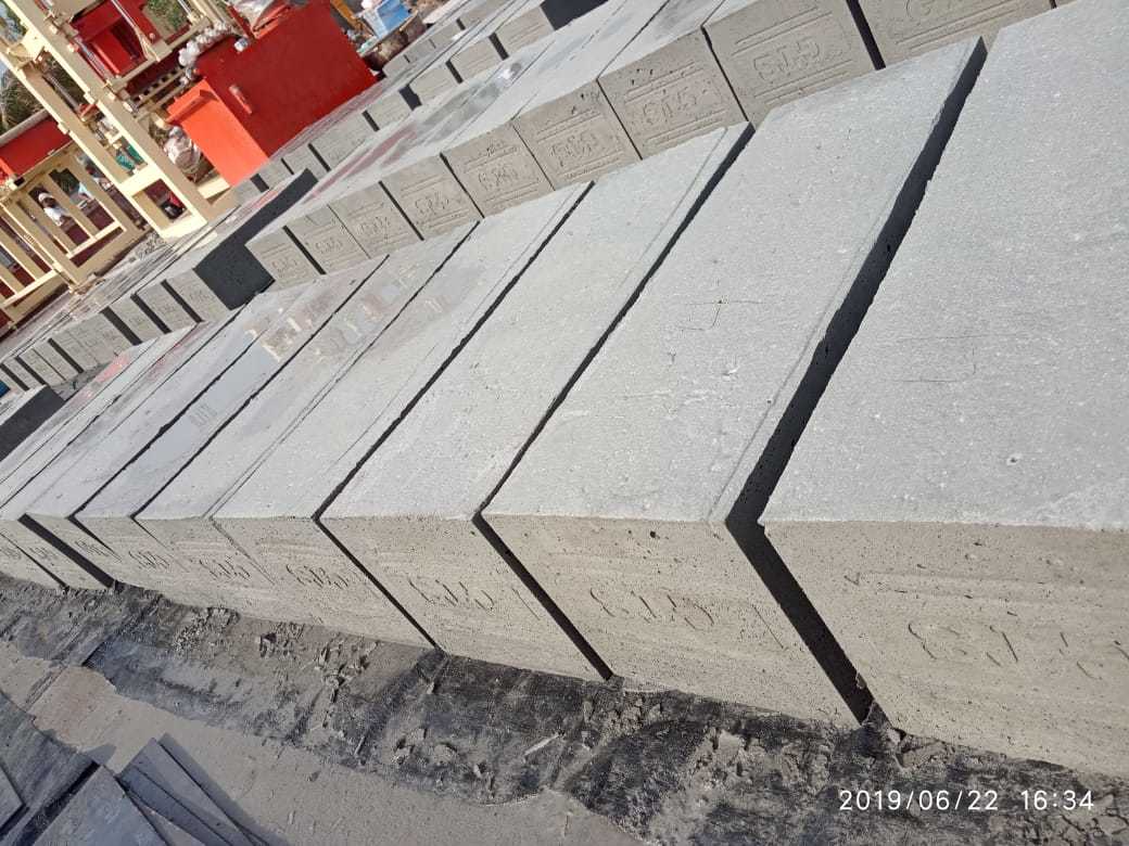 Clc Blocks Making Plant - Fly Ash Material, 1.2 M3 Capacity | Semi-automatic Operation, Low Maintenance Design, Fast Working Features