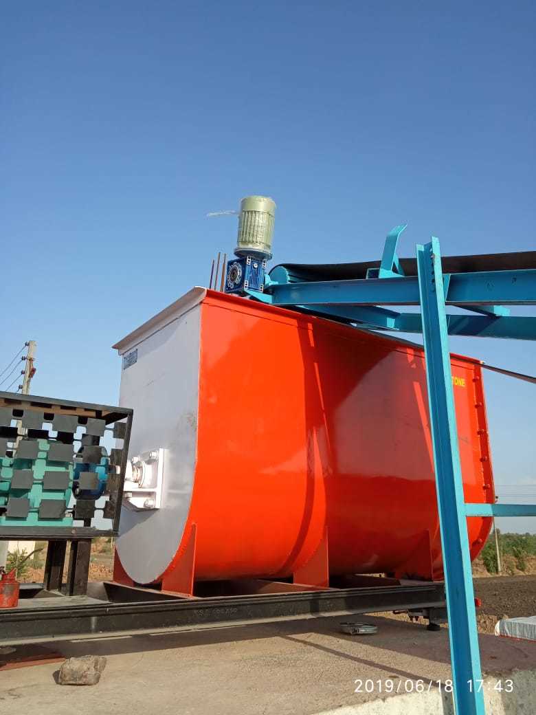 Clc Blocks Making Plant - Fly Ash Material, 1.2 M3 Capacity | Semi-automatic Operation, Low Maintenance Design, Fast Working Features
