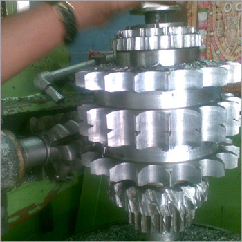 Automatic Spur Gear Hobbing Machine