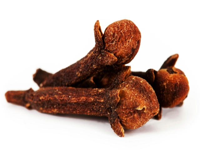 Dried Cloves Pieces Raw - Dried Herbs, Herbal Products, Store In Dry Place