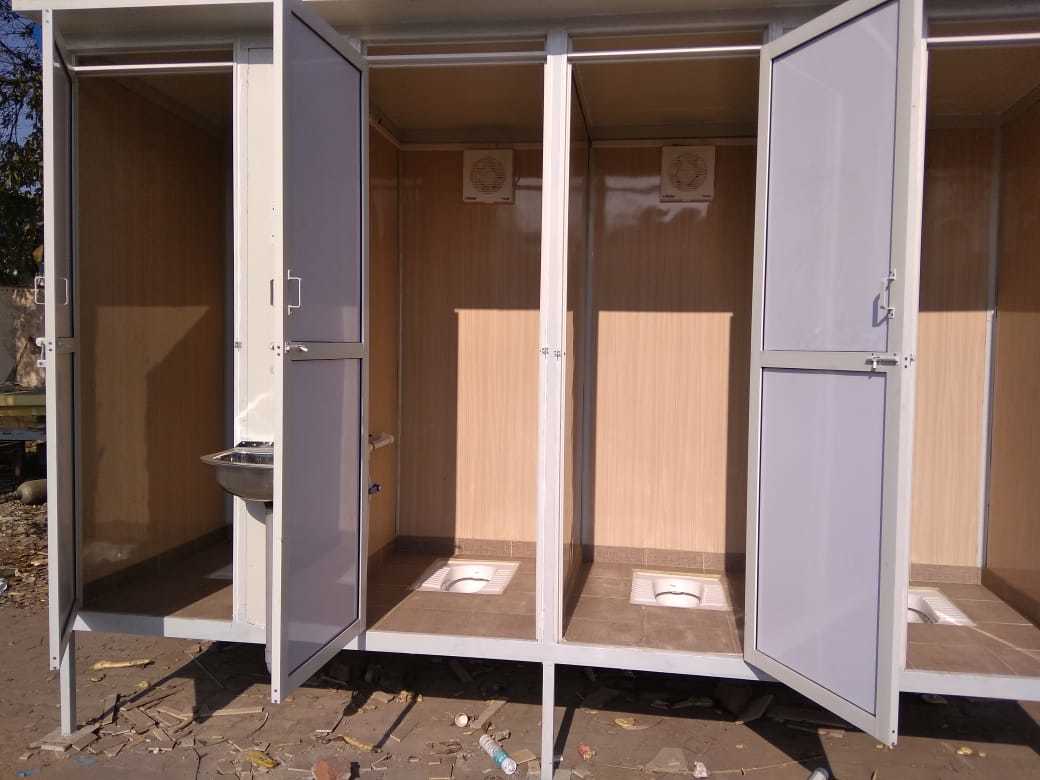Mobile Toilet Roof Material: Sandwich Panel