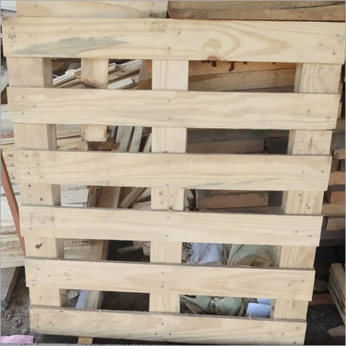 Square Pinewood Pallets