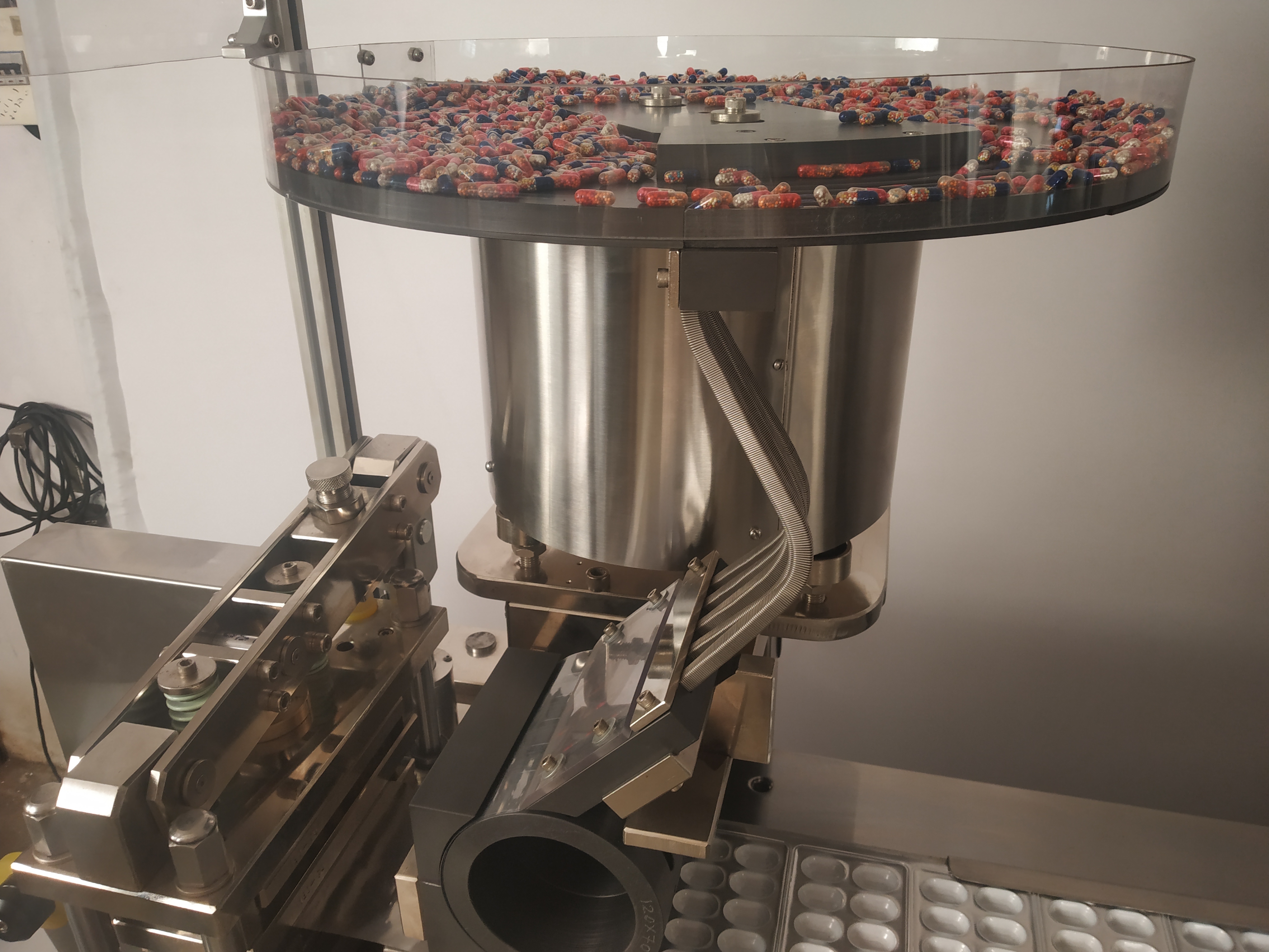 Alu Blister Packing Machine Capacity: 190000 To 2325000 Tablets Capsules Per Shift Kg/day