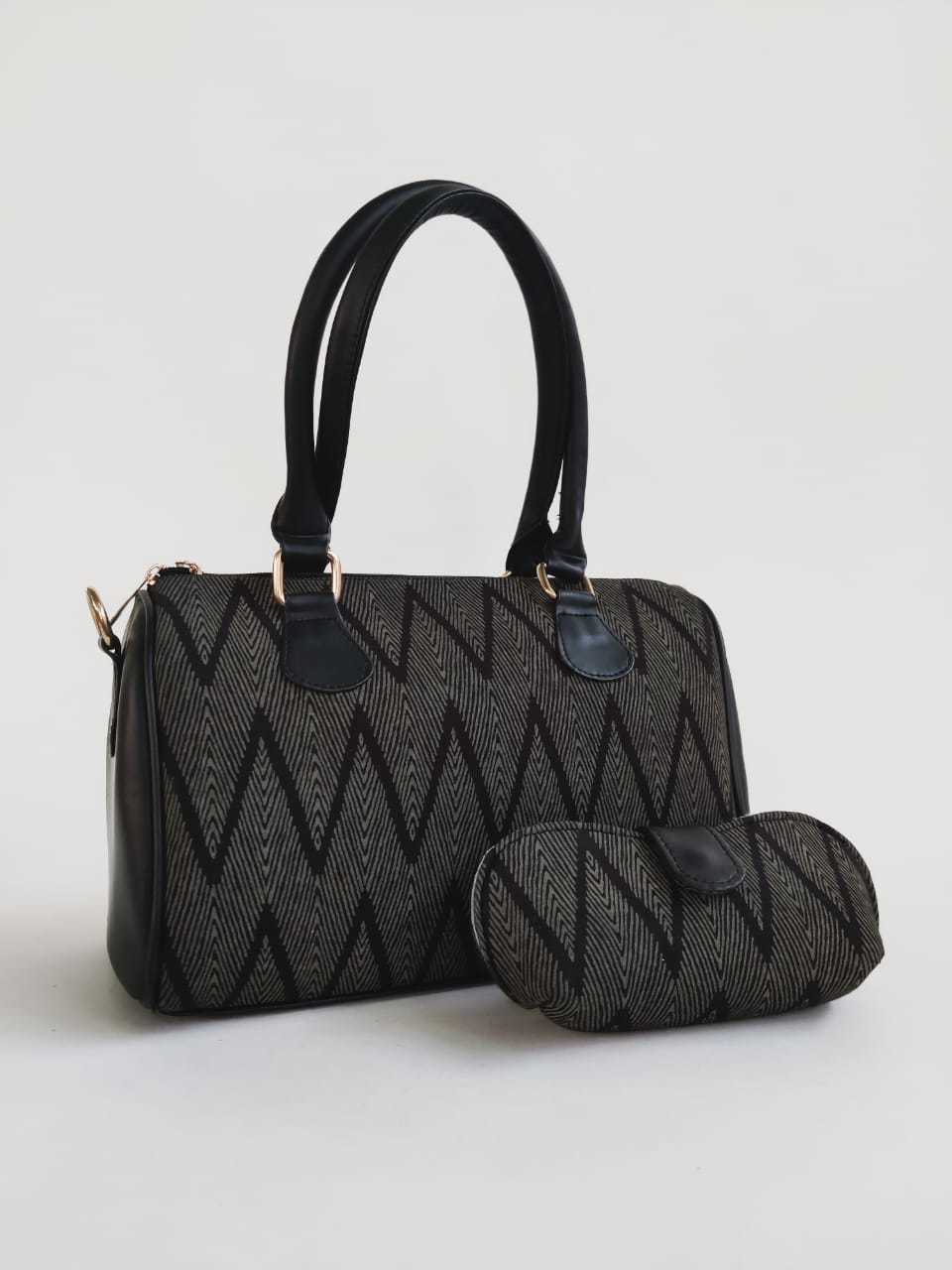 Ladies Duffle Bags With Cases