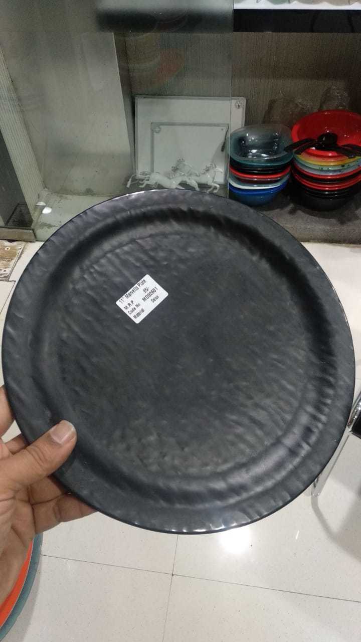 11 Inch Melamine Mat Finish Plate - Food Grade Reusable Dinnerware | Unique Color Combination, Break And Chip Resistant, Lightweight Design, Elegant Look