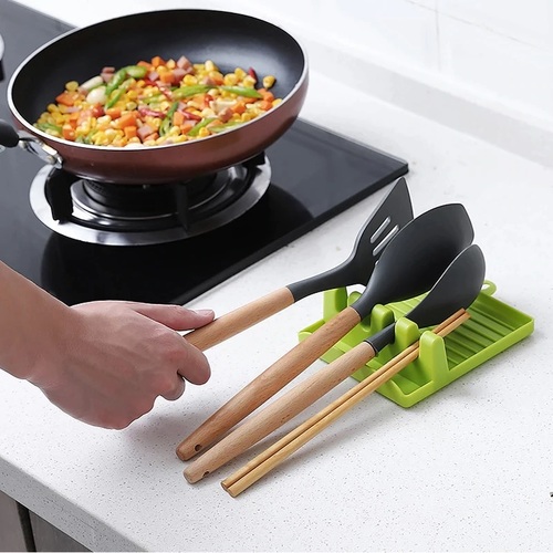 Plastic Oil Spill Spoon Resting Tray - ABS Plastic, 13.7x14.5x5 Cm | Dishwasher Safe, Non-Slip, Random Color Design