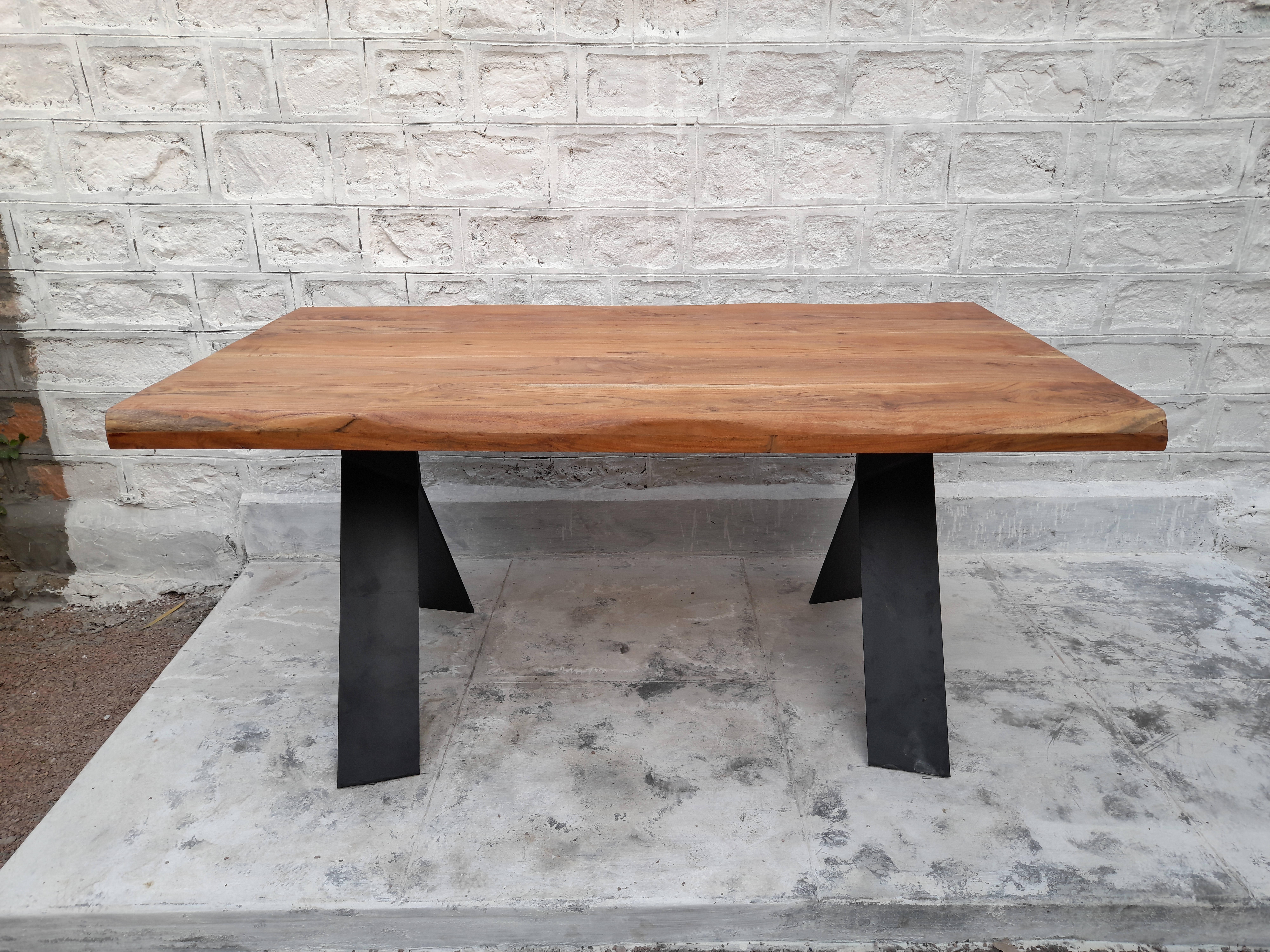 Iron And Wooden Dining Table - Mango Wood 180x90x80 Cm, Black Powder Coated Iron Frame, Durable And Eco-friendly Design, Easy To Clean And Foldable For Storage