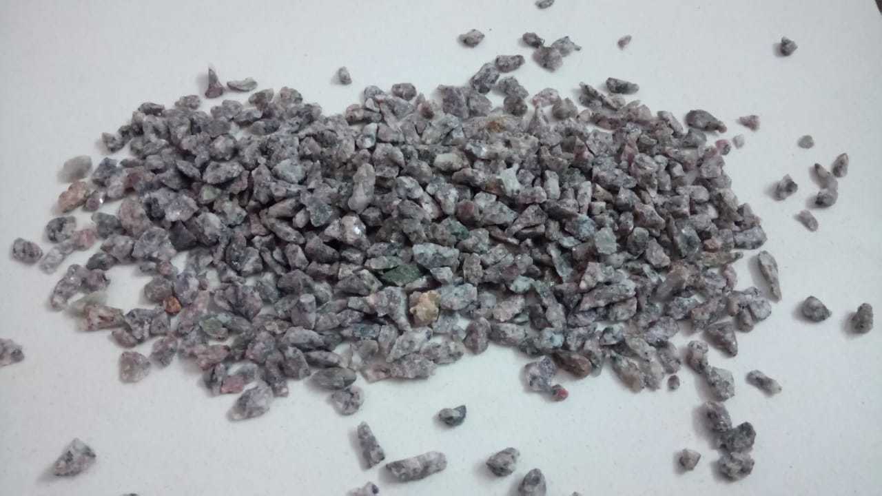 Yellow Red And Pink Natural Color Crushed Granite Aggregate Stone Chips