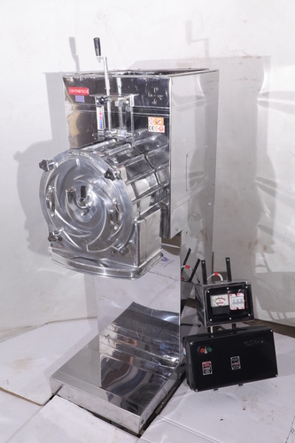 7.5 एचपी टीपी (8x14) आटा मिल स्टार