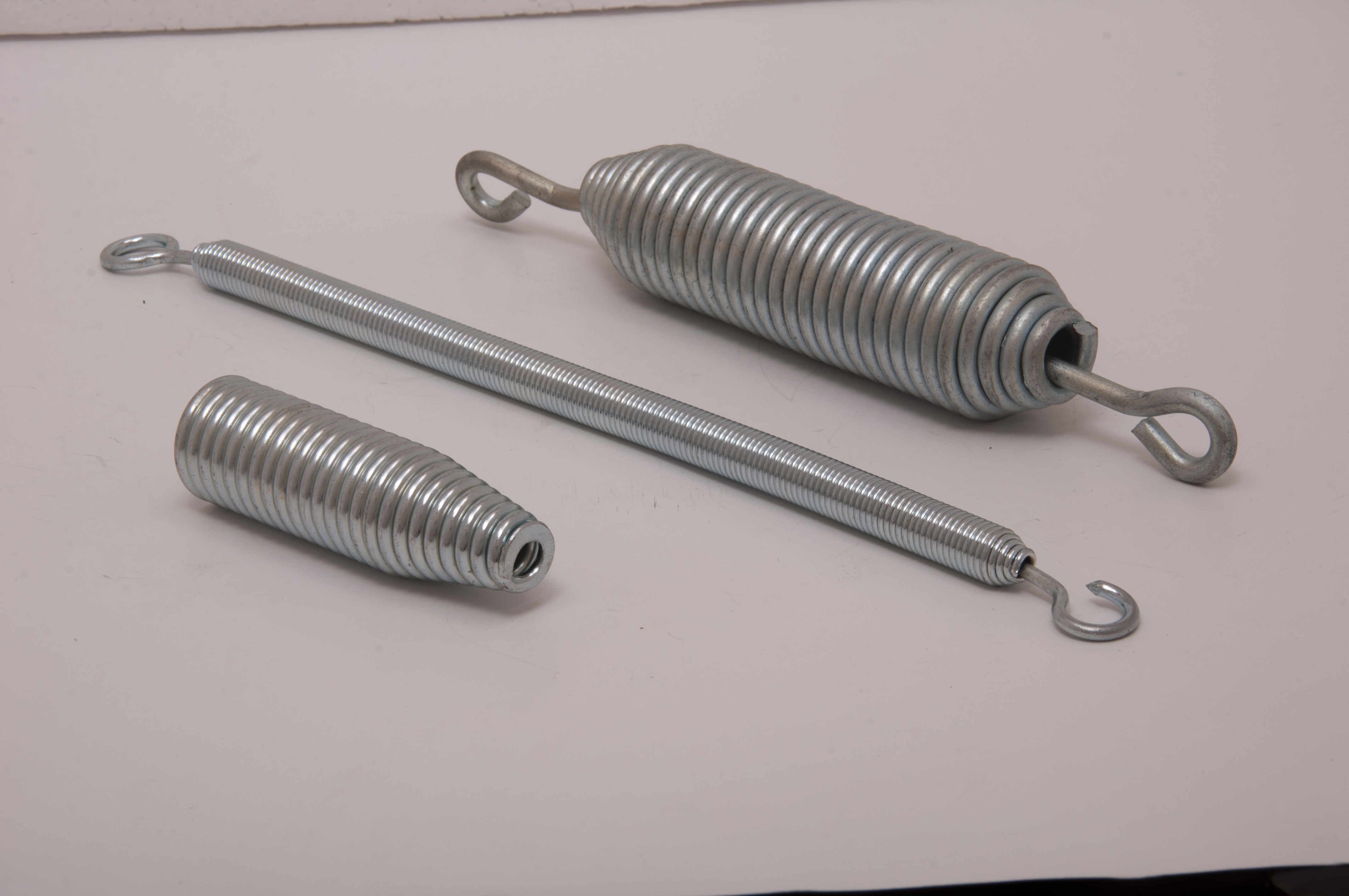 Conical Extension Tension Spring - Stainless Steel, Length 350mm, Diameter 45mm | Features Custom Color, Polished Finish, Load Type Extension, Versatile Usage In Industrial Applications, Suitable For Machines And Devices