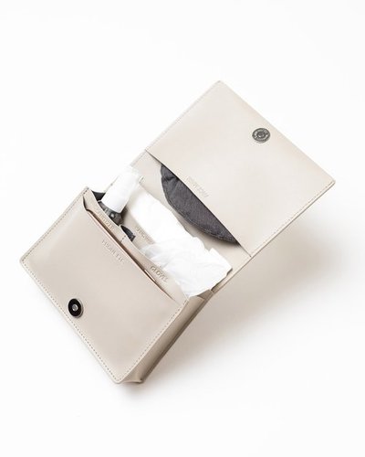 द एसेंशियल पैक