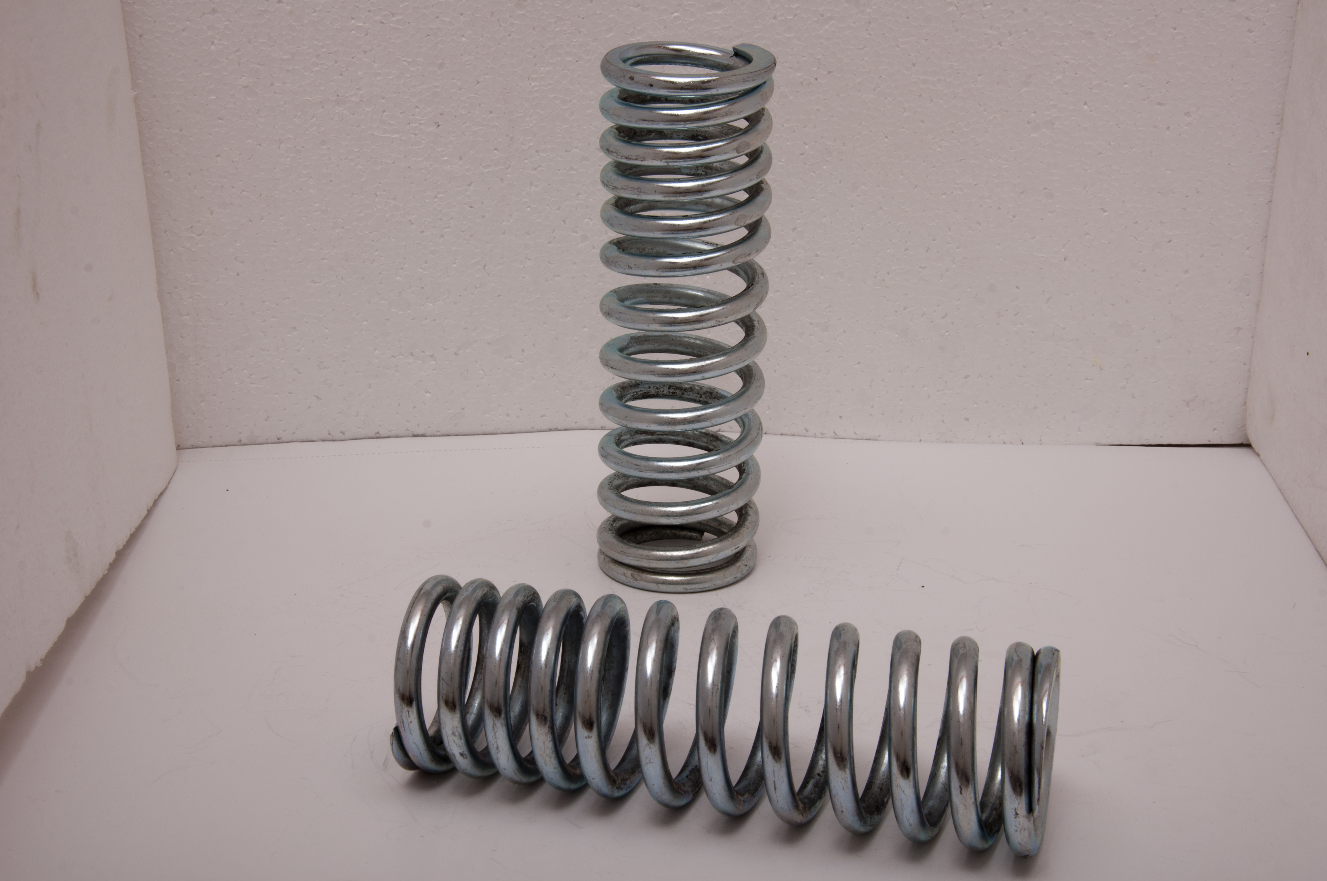 Double Pitch Compression Spring - Color: Natural Or As Per Client Need
