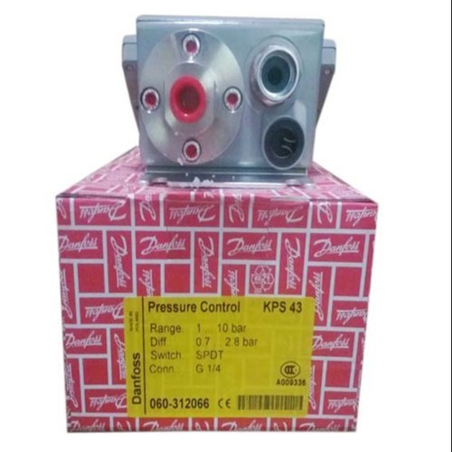 Danfoss Kps 43 Pressure Switch - New, Gray | Industrial Power Station Optimized, Reliable Performance