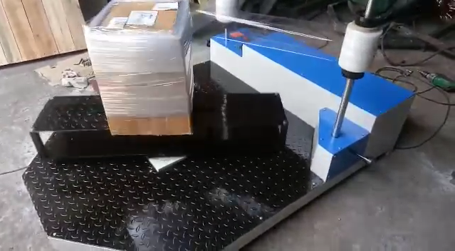 Box Wrapping Machine - Customisable Dimensions With Adjustable Working Height, Semi-automatic Operation, Available In White, Yellow, Blue & Black