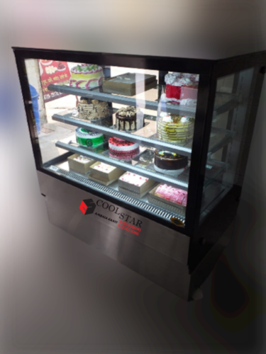 Cake Pasty Display Counter