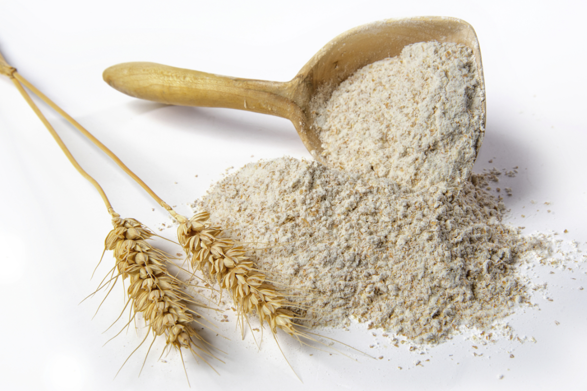 Whole Wheat Flour - Whole Wheat Chakki Atta, Off-white Color, Customized Packaging | Traditional Chakki Milling, 10-15% Protein Content