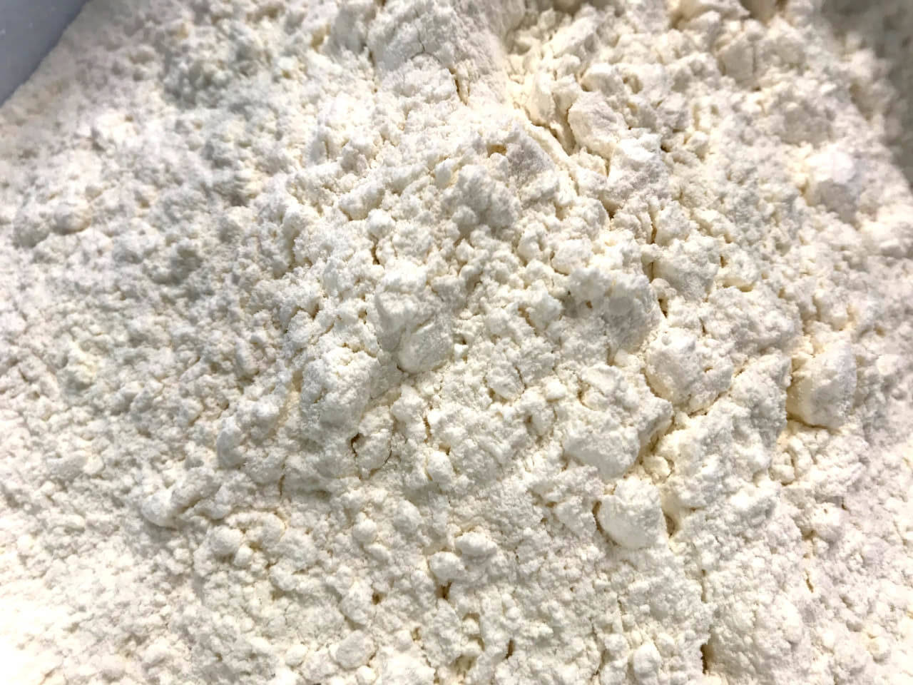 Wheat Flour - All-purpose, 25kg Bags | White Color, 10-14% Gluten, 10-12% Protein, Ideal For Baking Cakes, Pastries, Biscuits, And Breads