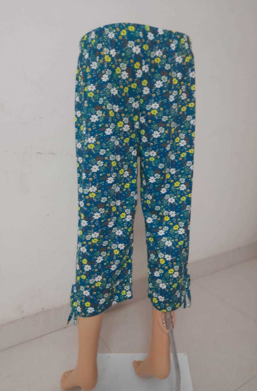 Ladies Printed Cotton Capris
