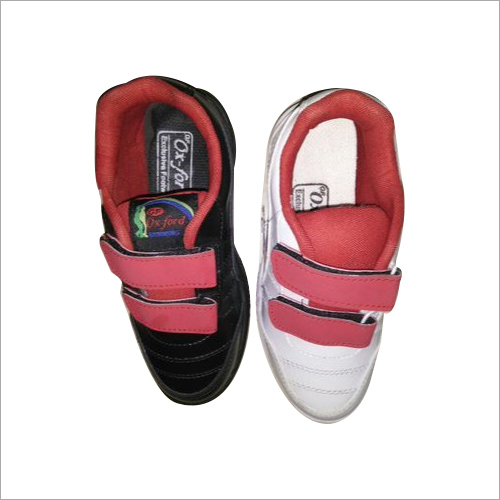 बच्चों के कैनवास के जूते