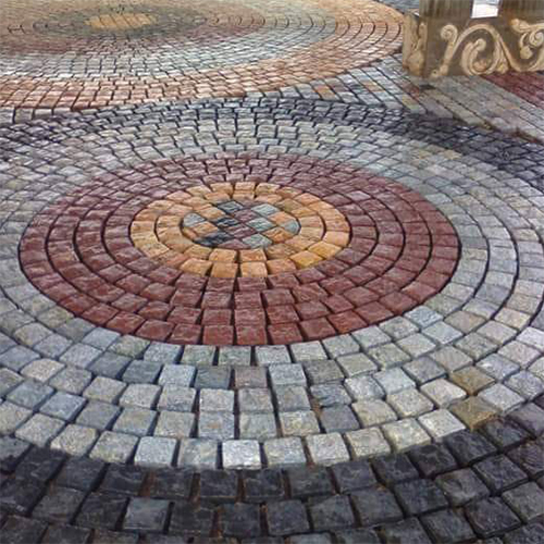 मल्टी-कलर कोबलस्टोन (हैंड-कट सैंड स्टोन)