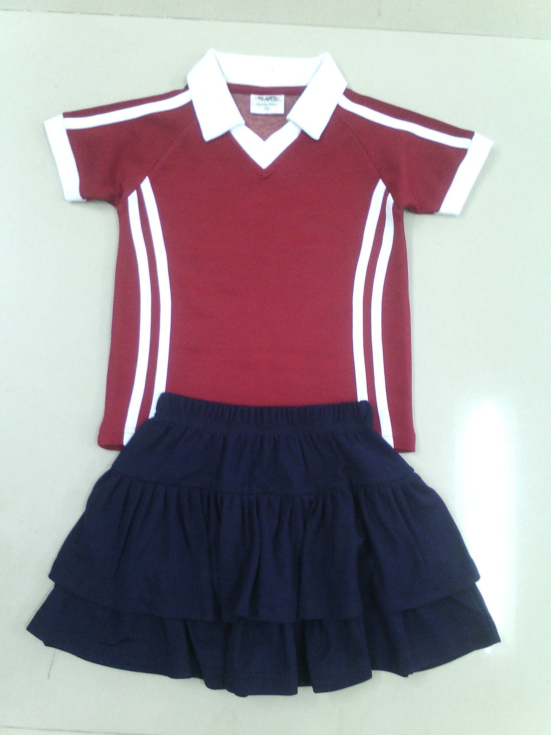 Girls School Sports Uniform Cotton/polyester Blend, Sizes L To