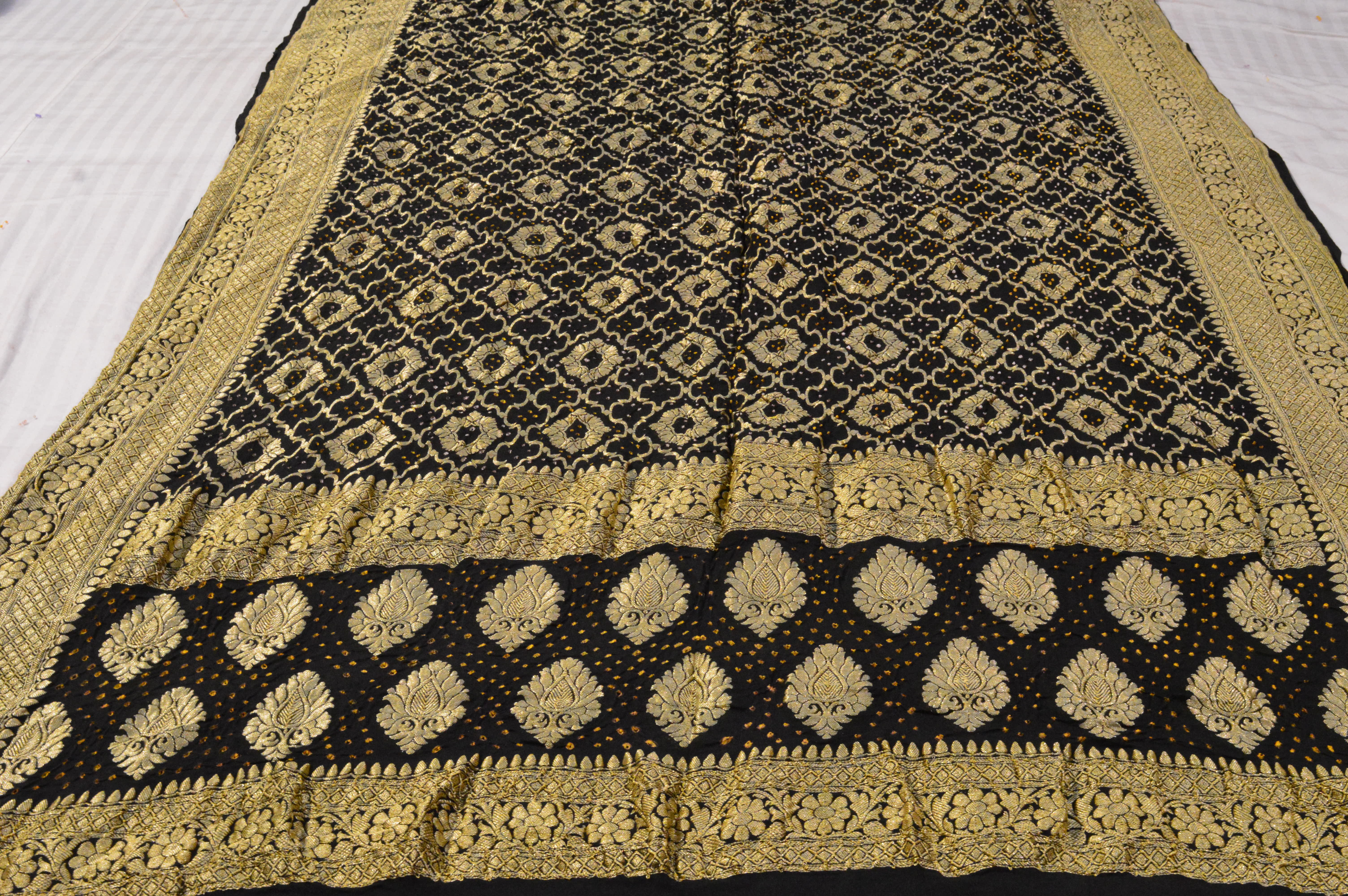 Bandhej Dupatta
