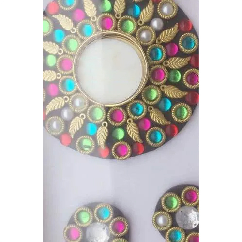 डिजाइनर मल्टीकलर फ्लोटिंग दीया