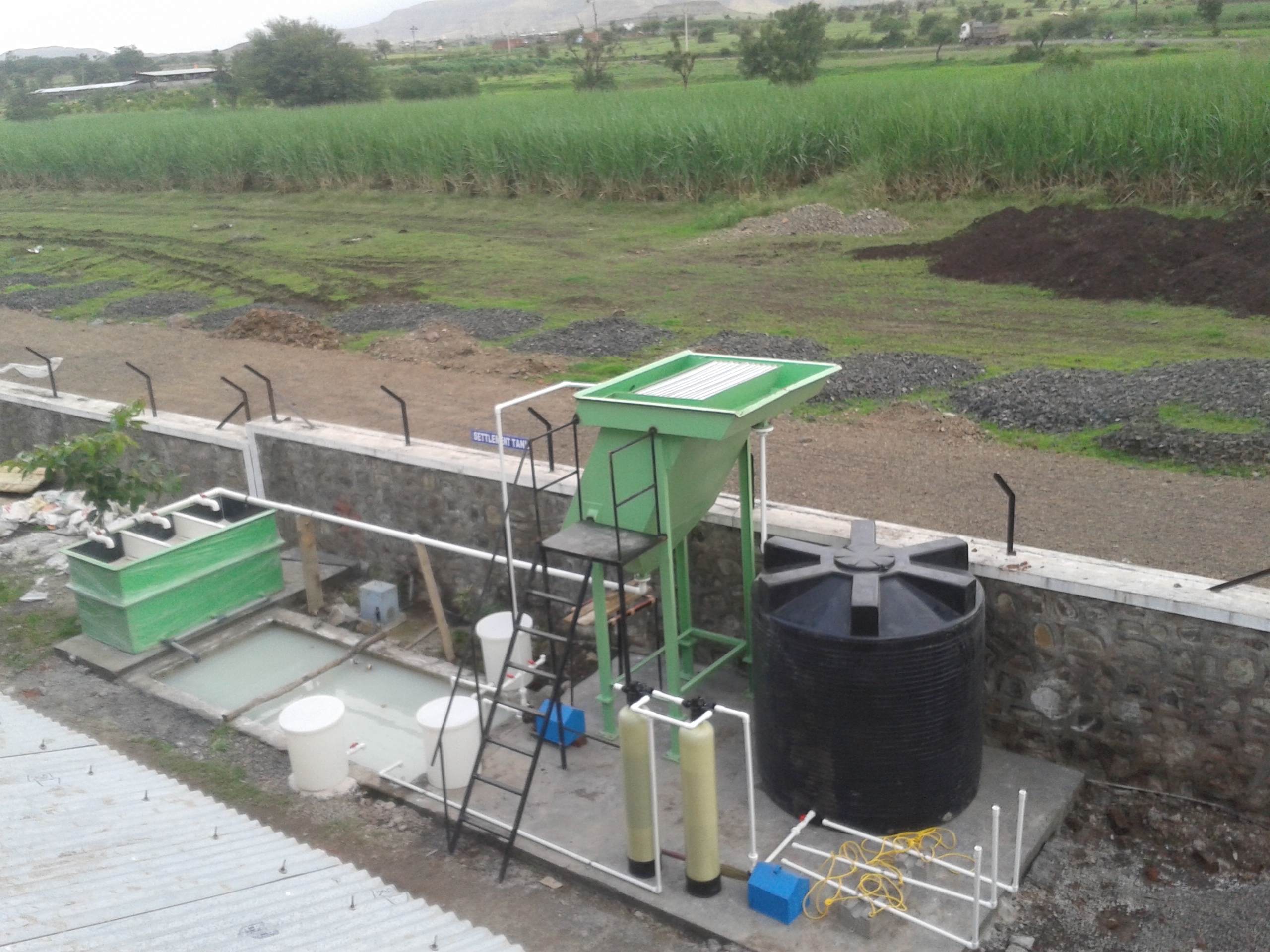 Effluent Treatment Plant - All Automatic System | Customizable Material, Power Consumption, Purity Level, Recycle Rate