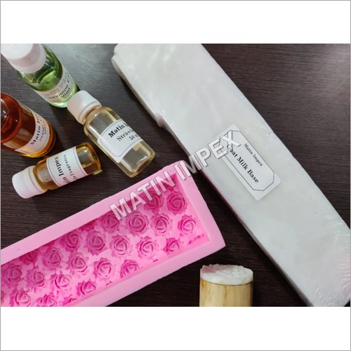 Soap Making Mould - Silicone Material, 12 Cavity Design, Random Color Selection | Multi-Use for Soap, Wax, Chocolate, and Resin