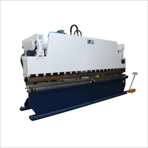 Hydraulic Sheet Bending Machine - 415 V Power, Mild Steel Material, 0-50 mm Bending Radius | Industrial Usage by iPan