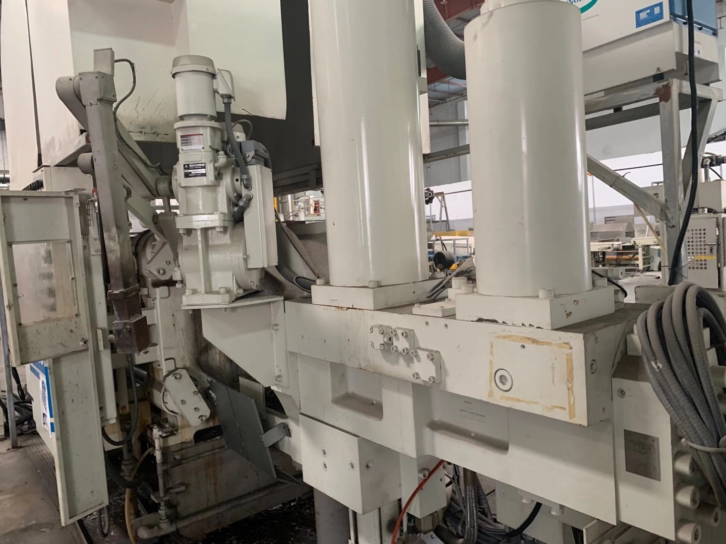 White Used Toshiba 250t Die Casting Machine